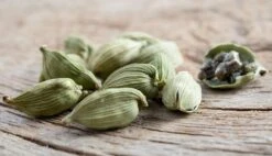 Cardamom (Elettaria Cardamomum) 8 Cardamom (Elettaria Cardamomum) -Sow Exotic Shop 0155d9 9e05baa1e29e47c8b271b41c9f80929b mv2 d 2800 1608 s 2